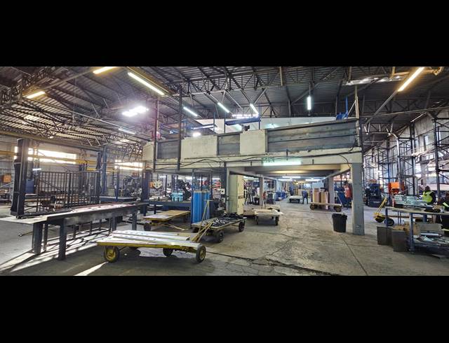9,130M² WAREHOUSE FOR SALE IN DENVER
